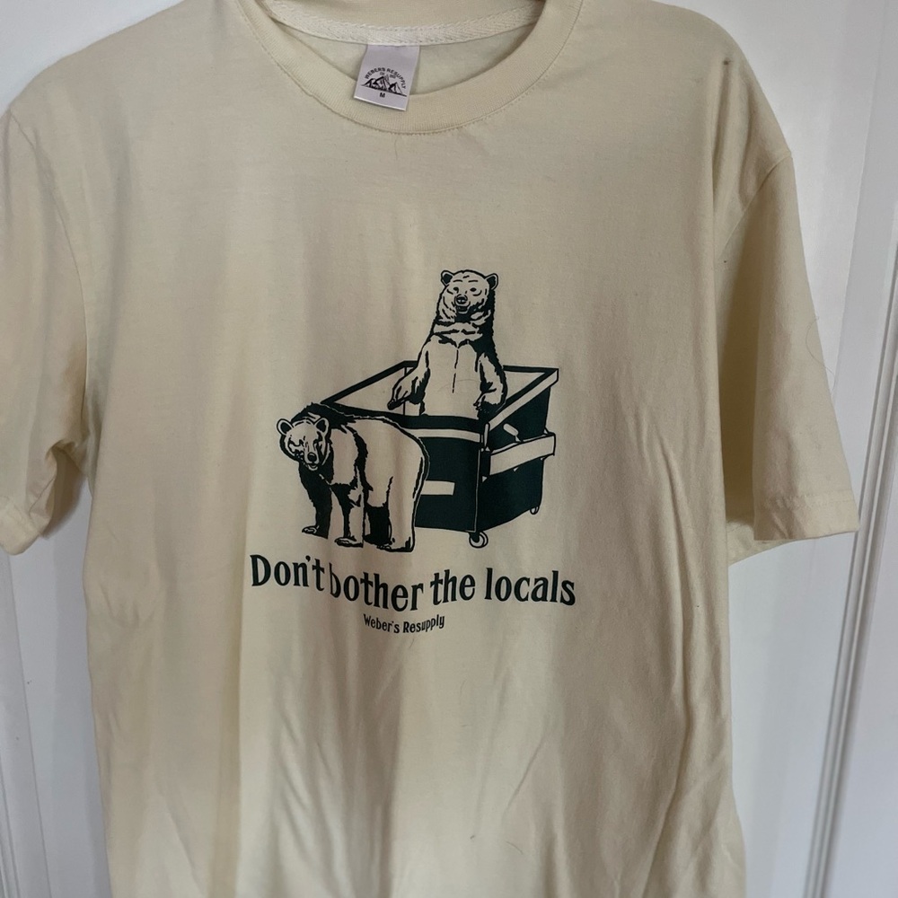 Cream Graphic Tee - Short Sleeve